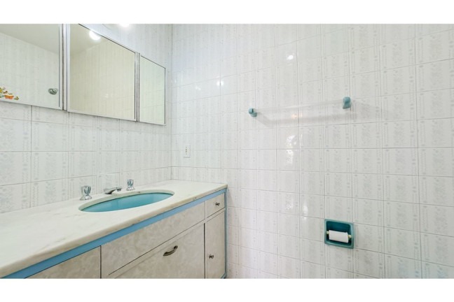 Imagem Apartamento com 3 Quartos à Venda, 108 m² em Petrópolis - Porto Alegre Imagem Apartamento com 3 Quartos à Venda, 108 m² em Petrópolis - Porto Alegre