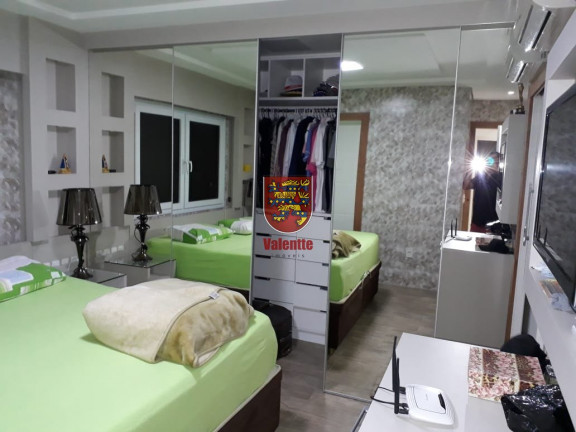 Imagem Casa com 3 Quartos à Venda, 270 m² em Coloninha - Florianópolis Imagem Casa com 3 Quartos à Venda, 270 m² em Coloninha - Florianópolis