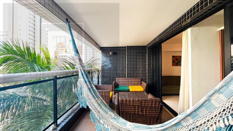 Imagem Apartamento com 2 Quartos à Venda, 66 m² em Meireles - Fortaleza