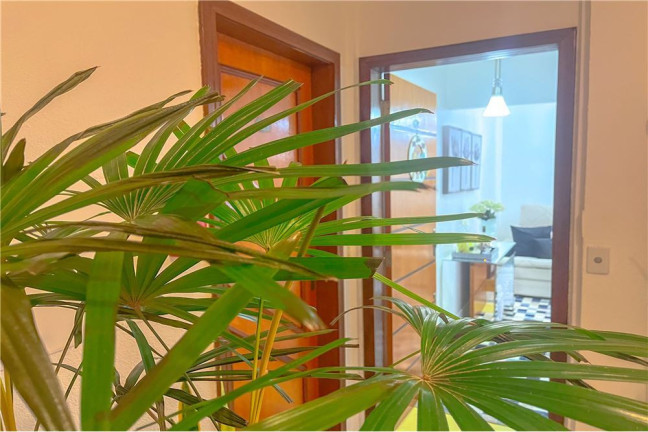 Imagem Imóvel com 2 Quartos à Venda,  em Pioneiros - Balneário Camboriú