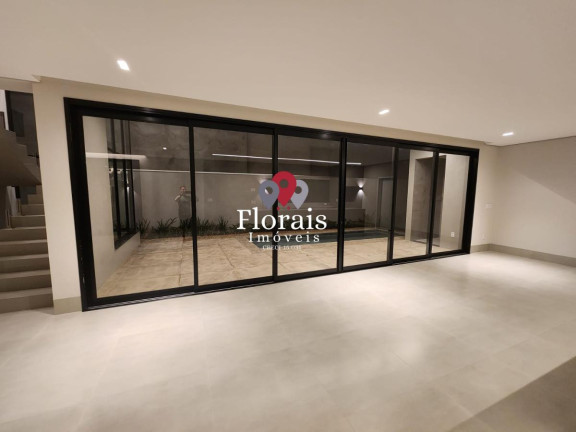 Imagem Casa com 4 Quartos à Venda, 363 m² em Florais Do Valle - Cuiabá Imagem Casa com 4 Quartos à Venda, 363 m² em Florais Do Valle - Cuiabá