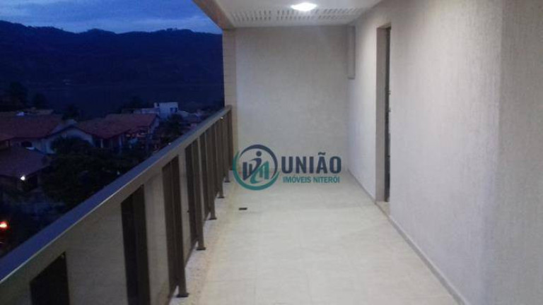 Imagem Cobertura com 3 Quartos à Venda, 230 m² em Piratininga - Niterói