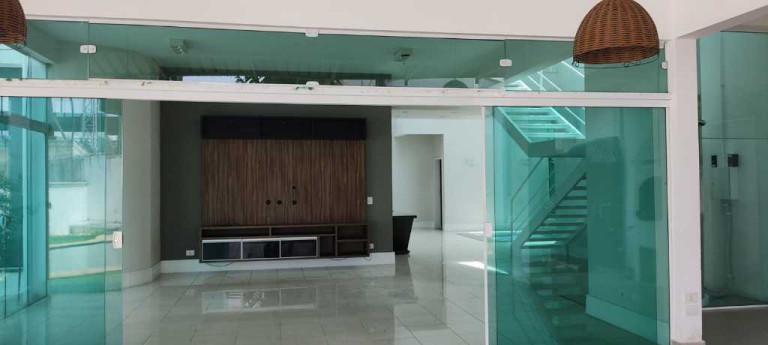Sobrado com 4 Quartos para Alugar, 600 m² em Jardim Aquarius - São José Dos Campos