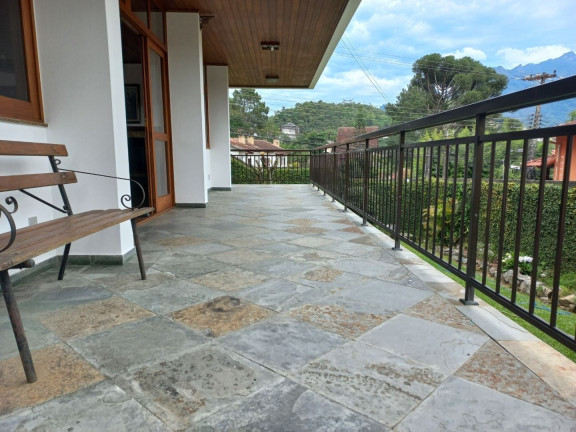 Imagem Casa com 4 Quartos à Venda, 326 m² em Araras - Teresópolis Imagem Casa com 4 Quartos à Venda, 326 m² em Araras - Teresópolis