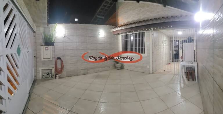 Imagem Casa com 2 Quartos à Venda, 110 m² em Maracana - Praia Grande Imagem Casa com 2 Quartos à Venda, 110 m² em Maracana - Praia Grande