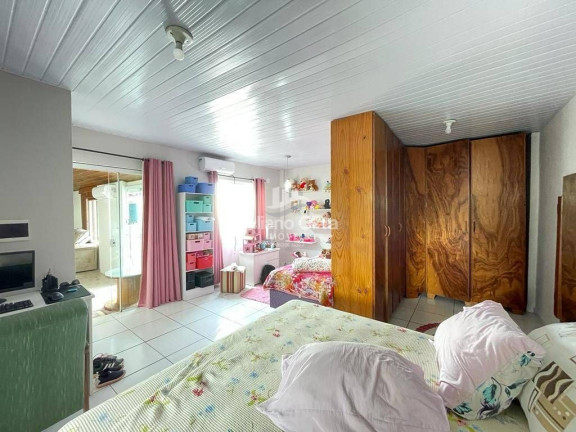 Imagem Casa com 3 Quartos à Venda, 207 m² em Nossa Senhora Aparecida - Itapoá