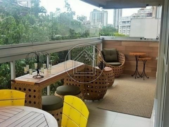 Imagem Apartamento com 3 Quartos à Venda, 138 m² em Gávea - Rio De Janeiro Imagem Apartamento com 3 Quartos à Venda, 138 m² em Gávea - Rio De Janeiro