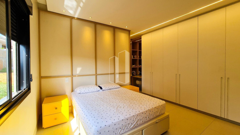 Imagem Casa de Condomínio com 4 Quartos à Venda, 414 m² em Jardins Itália - Goiânia Imagem Casa de Condomínio com 4 Quartos à Venda, 414 m² em Jardins Itália - Goiânia