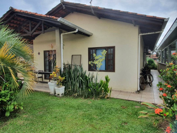 Imagem Casa com 3 Quartos à Venda, 137 m² em Salinas - Balneário Barra Do Sul Imagem Casa com 3 Quartos à Venda, 137 m² em Salinas - Balneário Barra Do Sul