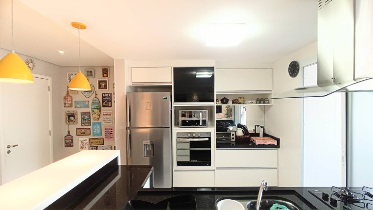 Imagem Apartamento com 3 Quartos à Venda, 110 m² em Pitangueiras - Guarujá