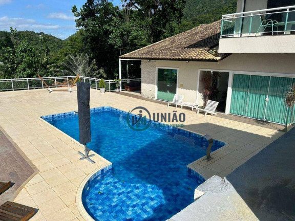 Casa com 6 Quartos à Venda, 490 m² em Engenho Do Mato - Niterói