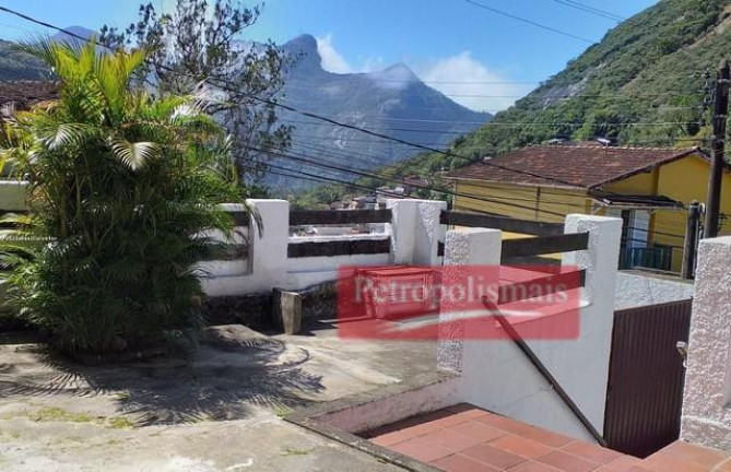 Imagem Casa com 3 Quartos à Venda, 166 m² em São Sebastião - Petrópolis Imagem Casa com 3 Quartos à Venda, 166 m² em São Sebastião - Petrópolis