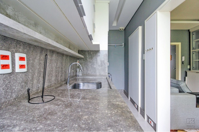 Imagem Imóvel com 1 Quarto à Venda, 45 m² em Farroupilha - Porto Alegre Imagem Imóvel com 1 Quarto à Venda, 45 m² em Farroupilha - Porto Alegre