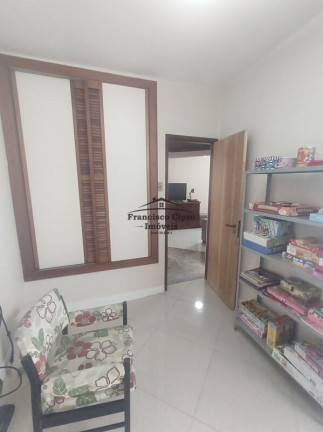 Imagem Casa com 3 Quartos à Venda, 200 m² em Pedregulho - Guaratinguetá Imagem Casa com 3 Quartos à Venda, 200 m² em Pedregulho - Guaratinguetá