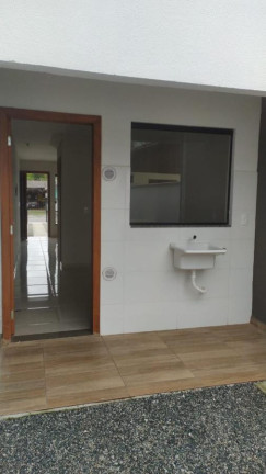 Imagem Casa com 2 Quartos à Venda, 59 m² em Paranaguamirim - Joinville