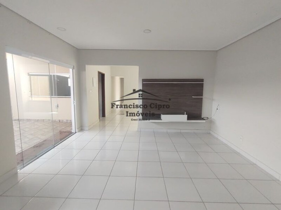 Imagem Casa com 3 Quartos à Venda, 170 m² em Parque Santa Clara - Guaratinguetá Imagem Casa com 3 Quartos à Venda, 170 m² em Parque Santa Clara - Guaratinguetá