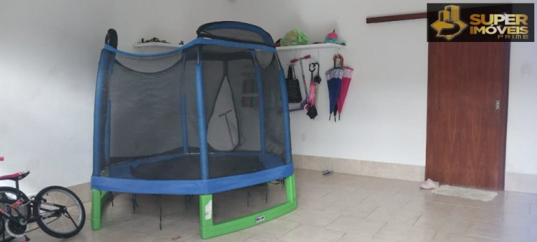 Imagem Casa com 4 Quartos à Venda, 360 m² em Centro - Pelotas