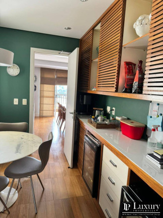 Imagem Apartamento com 2 Quartos à Venda, 212 m² em Vila Nova Conceição - São Paulo Imagem Apartamento com 2 Quartos à Venda, 212 m² em Vila Nova Conceição - São Paulo