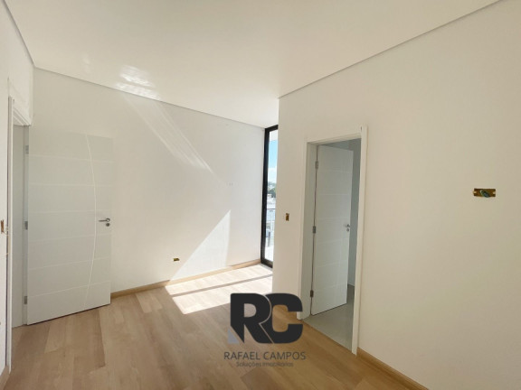 Imagem Casa com 3 Quartos à Venda, 273 m² em Aruã Brisas - Mogi Das Cruzes Imagem Casa com 3 Quartos à Venda, 273 m² em Aruã Brisas - Mogi Das Cruzes