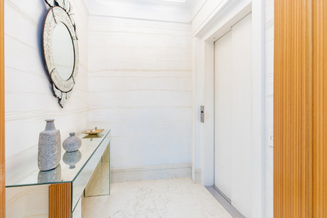 Imagem Apartamento com 3 Quartos à Venda, 243 m² em Vila Uberabinha - São Paulo