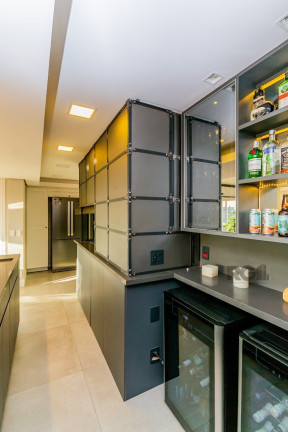 Imagem Apartamento com 4 Quartos à Venda, 158 m² em Menino Deus - Porto Alegre Imagem Apartamento com 4 Quartos à Venda, 158 m² em Menino Deus - Porto Alegre