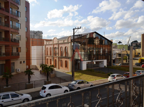 Imagem Casa com 5 Quartos à Venda, 386 m² em Centro - Guarapuava Imagem Casa com 5 Quartos à Venda, 386 m² em Centro - Guarapuava