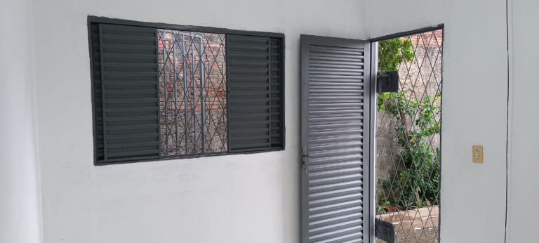 Imagem Casa com 4 Quartos à Venda, 80 m² em Parque Sul - Teresina Imagem Casa com 4 Quartos à Venda, 80 m² em Parque Sul - Teresina