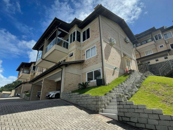 Imagem Casa com 3 Quartos à Venda, 200 m² em Canto Da Praia - Itapema Imagem Casa com 3 Quartos à Venda, 200 m² em Canto Da Praia - Itapema