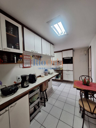 Imagem Apartamento com 4 Quartos à Venda, 149 m² em Barra Da Tijuca - Rio De Janeiro