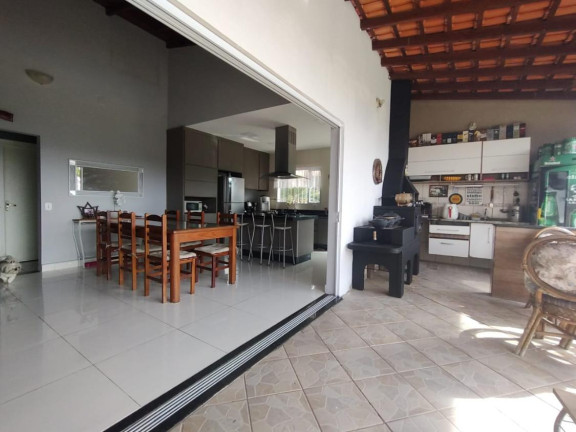 Imagem Chácara com 3 Quartos à Venda, 1.000 m² em Jardim Monte Verde - Itatiba Imagem Chácara com 3 Quartos à Venda, 1.000 m² em Jardim Monte Verde - Itatiba