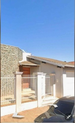 Imagem Casa com 5 Quartos à Venda, 350 m² em Vila Cremer - Areiópolis Imagem Casa com 5 Quartos à Venda, 350 m² em Vila Cremer - Areiópolis