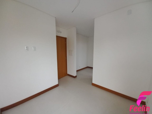 Imagem Casa com 3 Quartos à Venda, 161 m² em Campeche - Florianópolis Imagem Casa com 3 Quartos à Venda, 161 m² em Campeche - Florianópolis