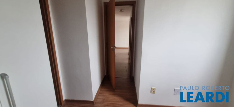 Imagem Apartamento com 2 Quartos à Venda, 50 m² em Utinga - Santo André Imagem Apartamento com 2 Quartos à Venda, 50 m² em Utinga - Santo André