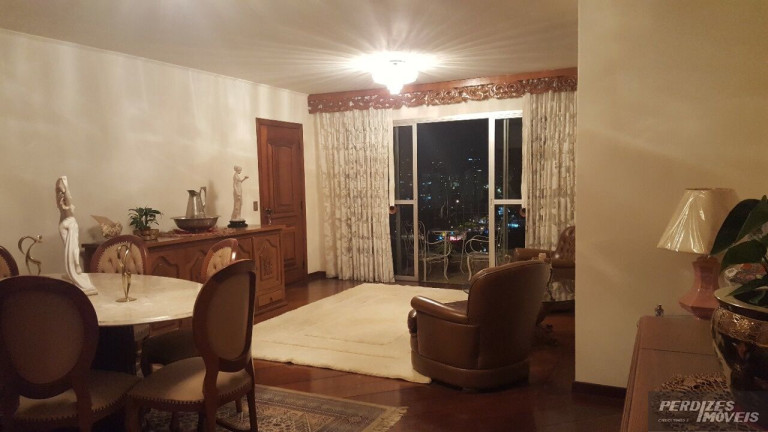 Imagem Apartamento com 4 Quartos à Venda ou Locação, 159 m² em Perdizes - São Paulo Imagem Apartamento com 4 Quartos à Venda ou Locação, 159 m² em Perdizes - São Paulo