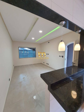 Imagem Casa com 2 Quartos à Venda, em Caiçara - Praia Grande Imagem Casa com 2 Quartos à Venda, em Caiçara - Praia Grande