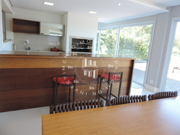 Imagem Casa com 5 Quartos à Venda, 1.220 m² em Cacupé - Florianópolis Imagem Casa com 5 Quartos à Venda, 1.220 m² em Cacupé - Florianópolis