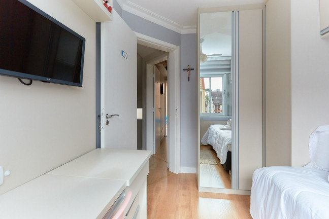 Imagem Casa com 2 Quartos à Venda, 180 m² em Portão - Curitiba Imagem Casa com 2 Quartos à Venda, 180 m² em Portão - Curitiba