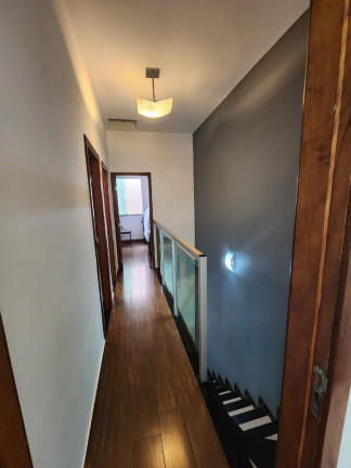 Imagem Casa com 3 Quartos à Venda, 140 m² em Cabral - Contagem Imagem Casa com 3 Quartos à Venda, 140 m² em Cabral - Contagem