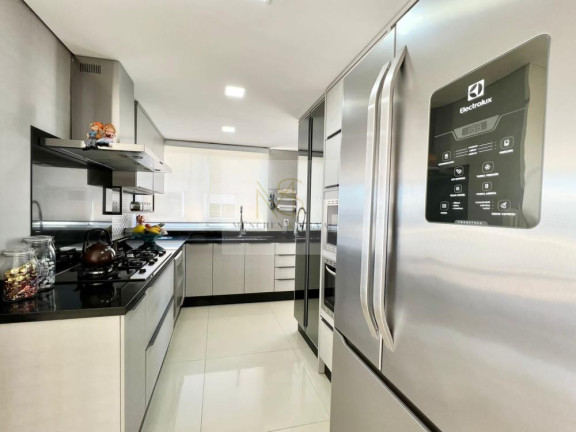 Imagem Cobertura com 3 Quartos à Venda, 297 m² em Centro - Capão Da Canoa Imagem Cobertura com 3 Quartos à Venda, 297 m² em Centro - Capão Da Canoa