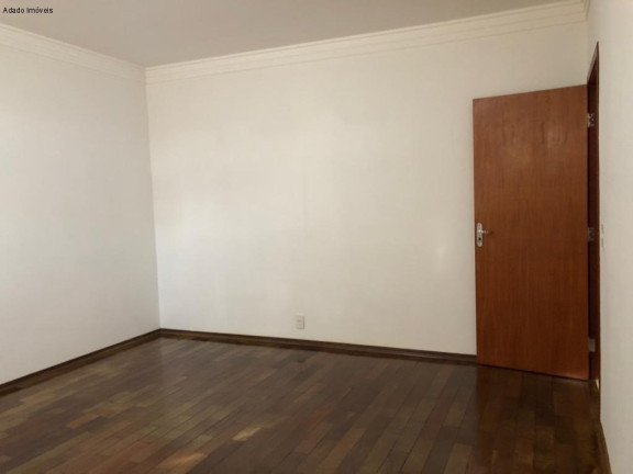 Imagem Imóvel com 3 Quartos à Venda, em Jardim São Paulo - Sorocaba Imagem Imóvel com 3 Quartos à Venda, em Jardim São Paulo - Sorocaba