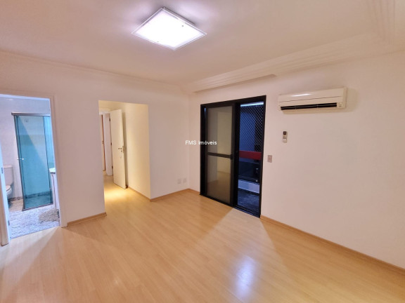 Imagem Imóvel com 4 Quartos à Venda, 143 m² em Itaim Bibi - São Paulo Imagem Imóvel com 4 Quartos à Venda, 143 m² em Itaim Bibi - São Paulo