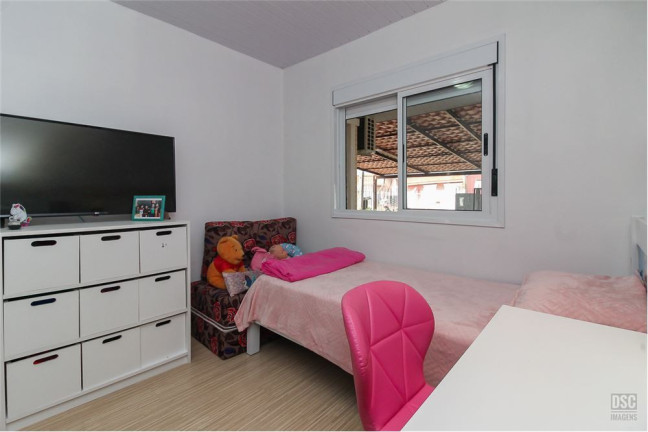 Imagem Casa com 2 Quartos à Venda, em Aberta Dos Morros - Porto Alegre Imagem Casa com 2 Quartos à Venda, em Aberta Dos Morros - Porto Alegre