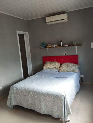 Imagem Casa com 3 Quartos à Venda, 241 m² em Areias - Camboriú Imagem Casa com 3 Quartos à Venda, 241 m² em Areias - Camboriú