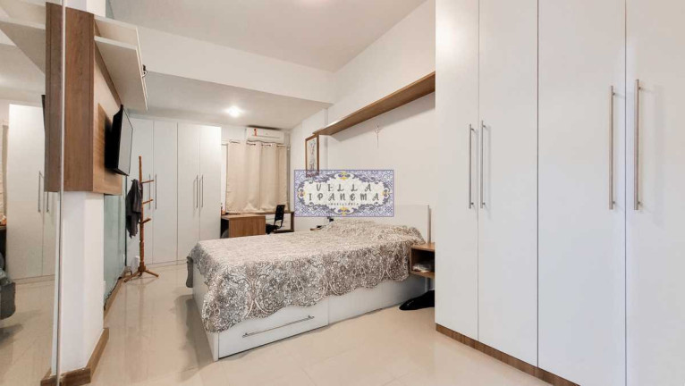 Imagem Apartamento com 3 Quartos à Venda, 133 m² em Copacabana - Rio De Janeiro Imagem Apartamento com 3 Quartos à Venda, 133 m² em Copacabana - Rio De Janeiro