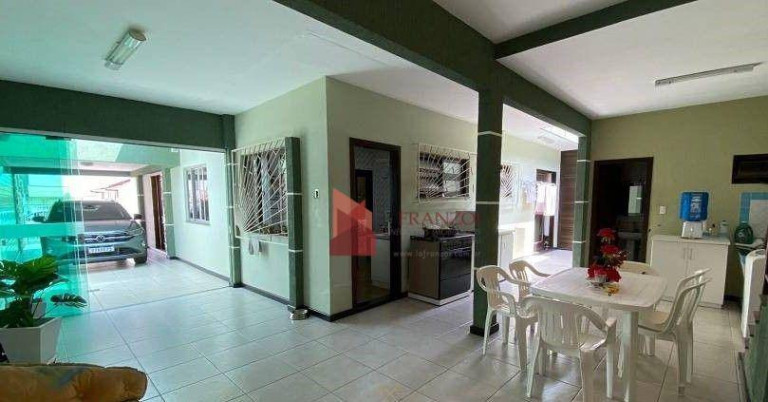 Imagem Casa com 3 Quartos à Venda, 252 m² em Fazenda - Itajaí Imagem Casa com 3 Quartos à Venda, 252 m² em Fazenda - Itajaí
