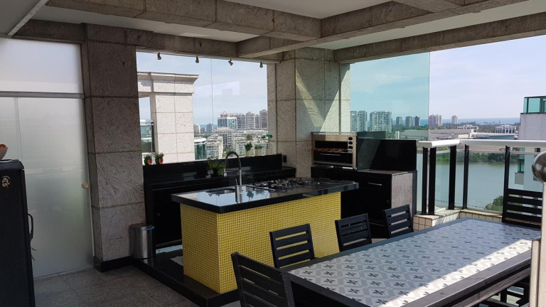 Imagem Apartamento com 3 Quartos à Venda, 241 m² em Barra Da Tijuca - Rio De Janeiro