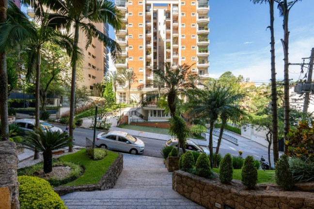 Imagem Imóvel com 3 Quartos à Venda, 243 m² em Jardim Vitória Régia - São Paulo