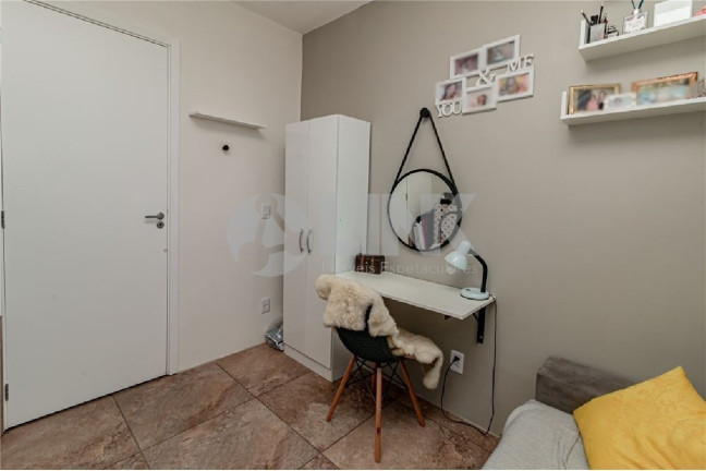 Imagem Apartamento com 2 Quartos à Venda, 42 m² em Morro Santana - Porto Alegre