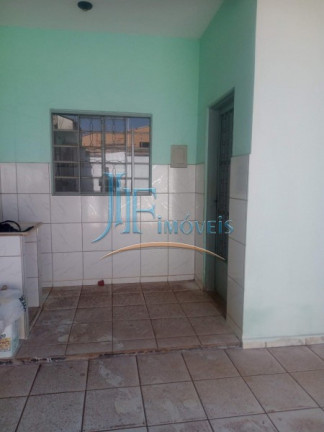 Imagem Casa com 3 Quartos à Venda, 192 m² em Parque Industrial Anhanguera - Ribeirão Preto Imagem Casa com 3 Quartos à Venda, 192 m² em Parque Industrial Anhanguera - Ribeirão Preto