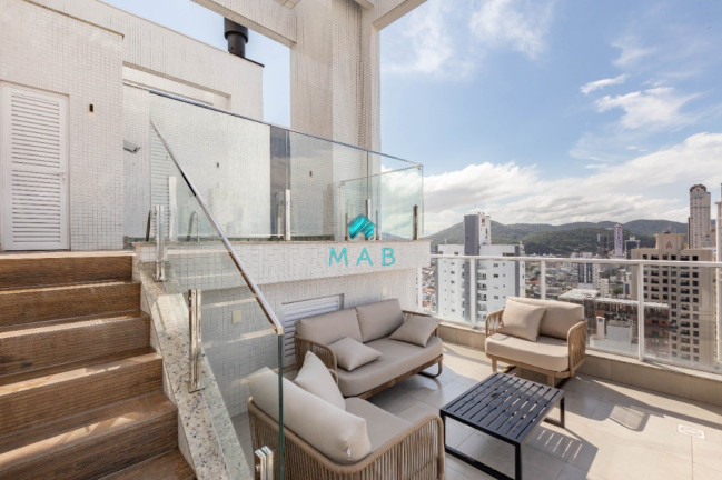 Imagem Apartamento com 3 Quartos à Venda, 275 m² em Centro - Balneário Camboriú